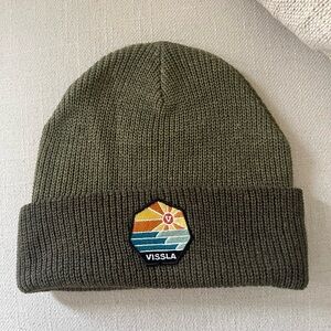 New Vissla 2-tone Green fold patch beanie hat